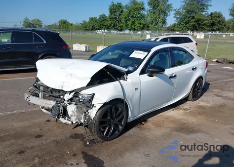 2015 Lexus Is 250 Crafted Line из США, поврежденный, VIN JTHCF1D25F5020297